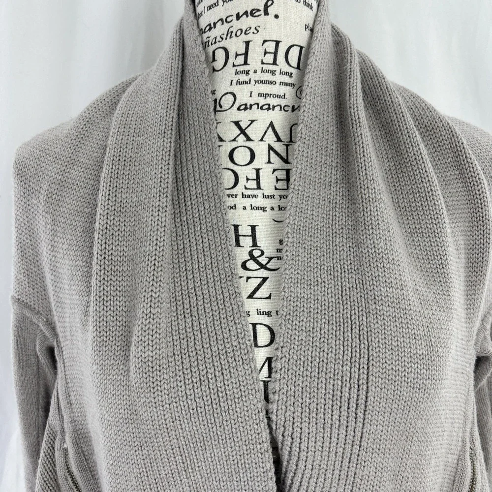 Lululemon Wrap It Up‎ Sweater Gray 100% Merino Wool Athleisure Cozycore